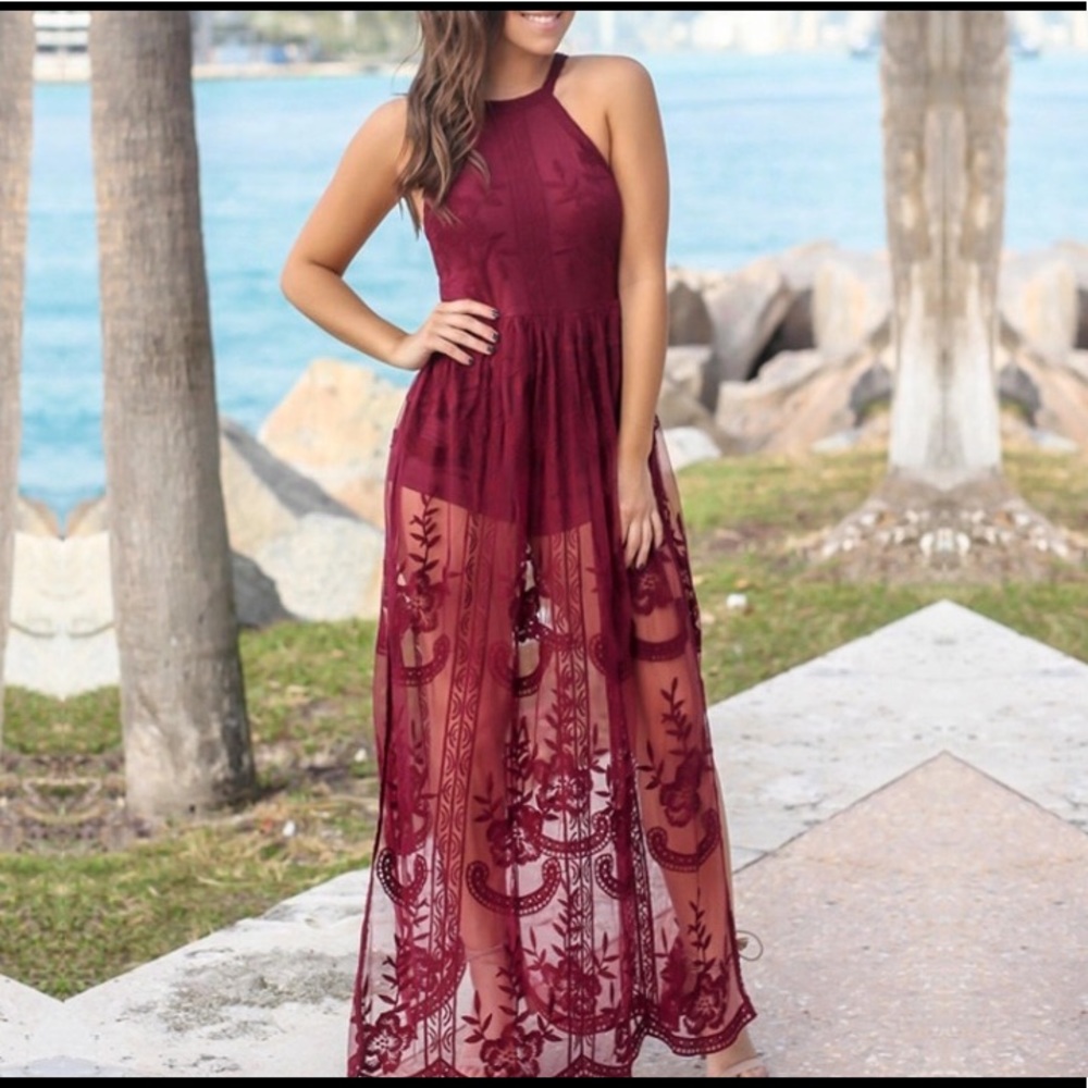 ❌SOLD❌ LACE MAXI ROMPER - Picture 1 of 4